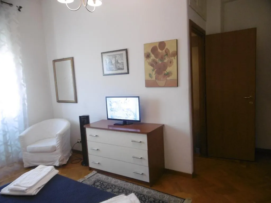 Bed & Breakfast Gg Bed And Breakfast Roma