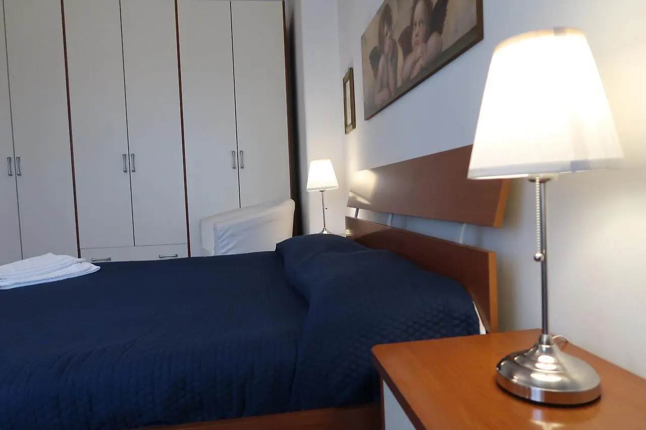 Gg Bed And Breakfast Roma